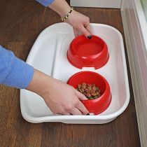 Ferplast Lindo Restyling Tray & Bowls миски на пластиковій підставці з захистом проти ковзання, пластик